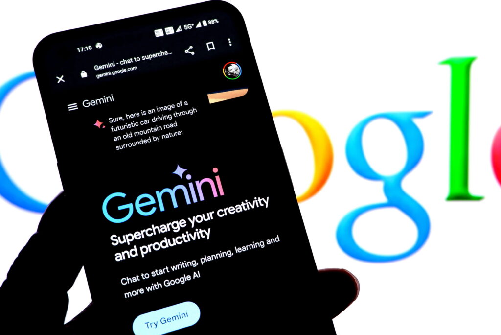 Gemini App Rolling Out File Upload Feature on Android and iOS